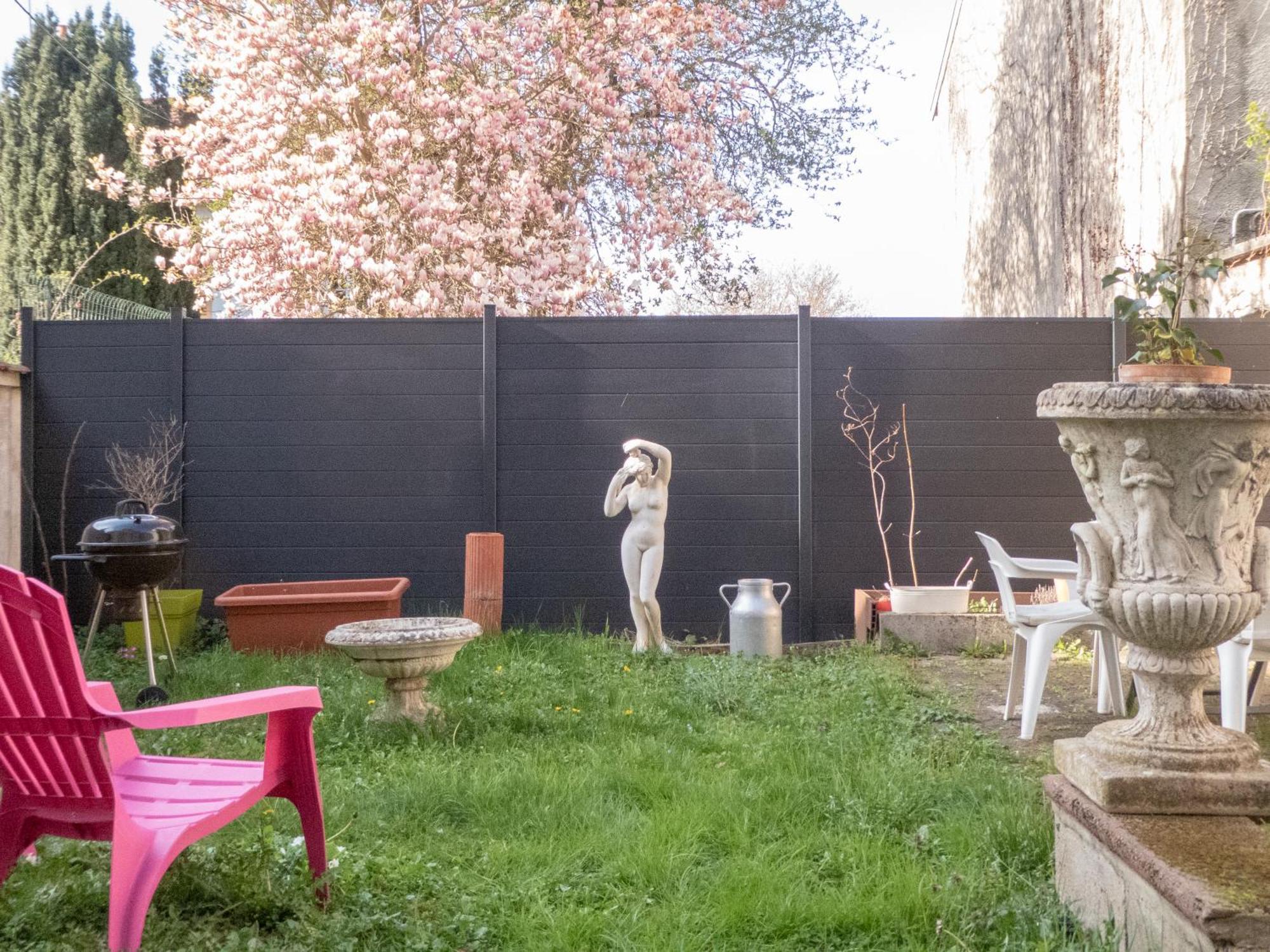 L'Amour De La Paix - Centre-Ville - Jardin - Proche Gare - Tv65"Primevideo - Ambiance Tres Chaleureuse - Parking Gratuit Sous-Video Surveillance Proche - Gere Par Presta-Zen'Services Βερντέν Εξωτερικό φωτογραφία